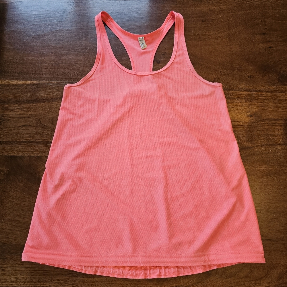 Under Armour Pink Tank Top With Drapped Back and Adjustable Bottom Size Meduim